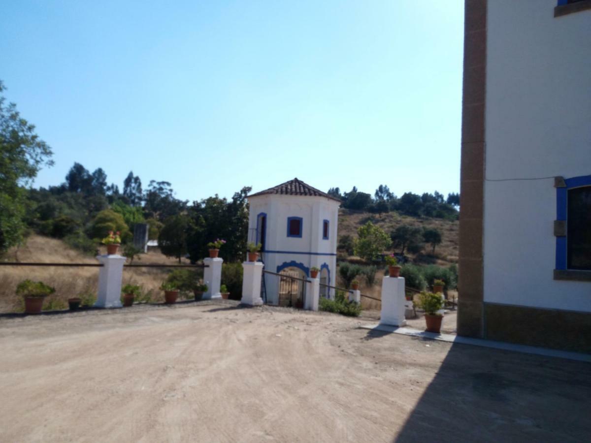 בית הארחה Ciborro 	Quinta Da Abrunheira - Gustavo Eiffel מראה חיצוני תמונה